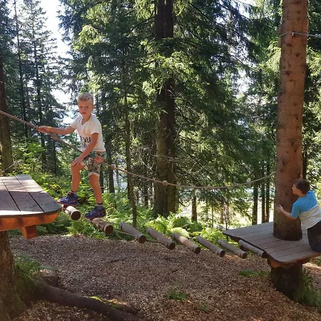 Boven Jan 574 公寓 *